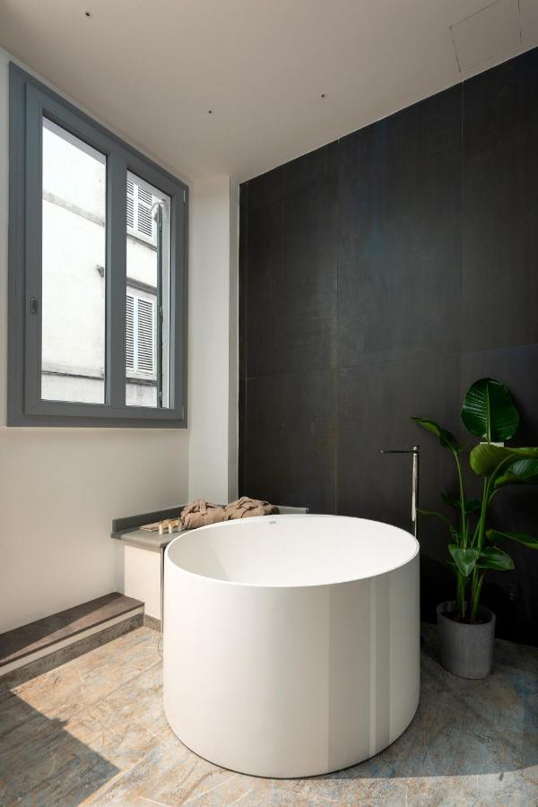 F1Rst Suite Apartment & Spa Florencia Exterior foto