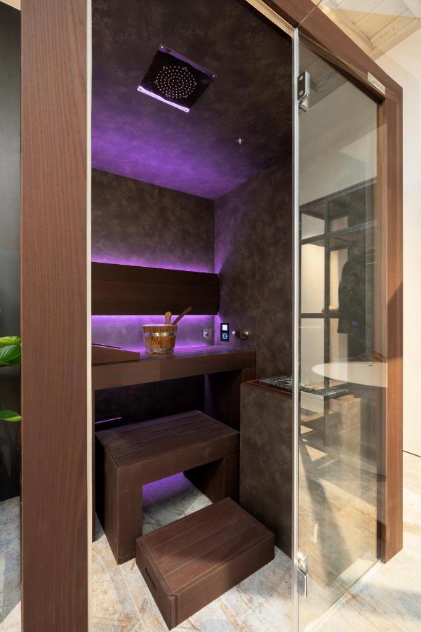F1Rst Suite Apartment & Spa Florencia Exterior foto