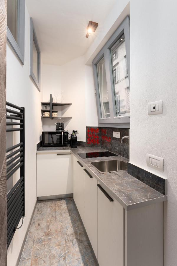 F1Rst Suite Apartment & Spa Florencia Exterior foto
